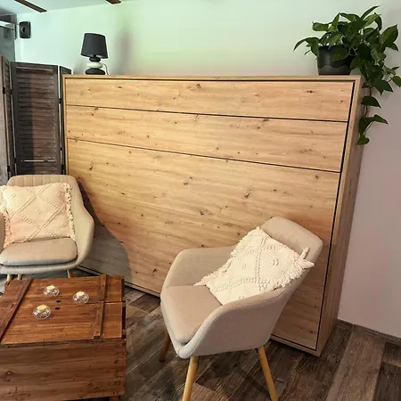 Деревянный коттедж Chillzona U Medojeda Chynava